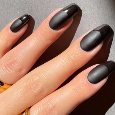 black nails